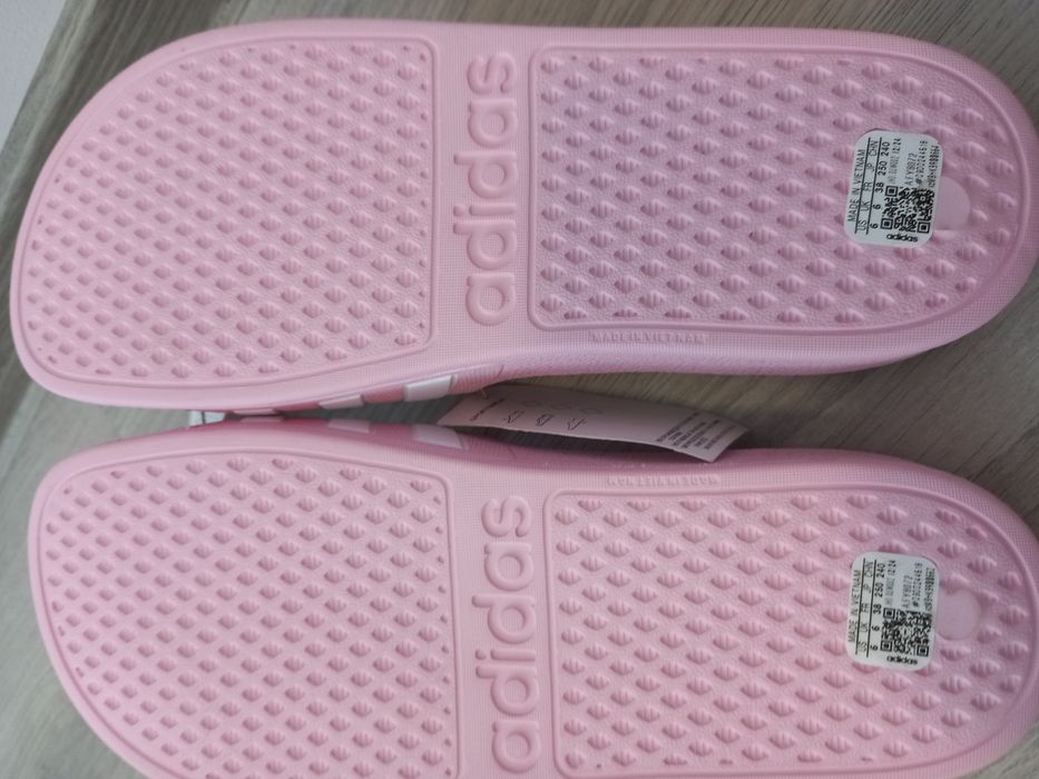 Papuci adidas marimea 38