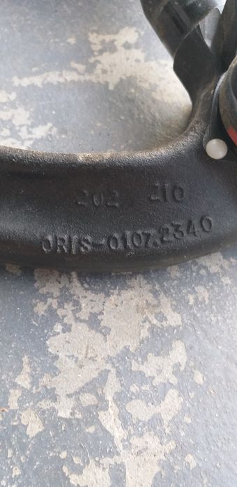 Теглич за мерцедес