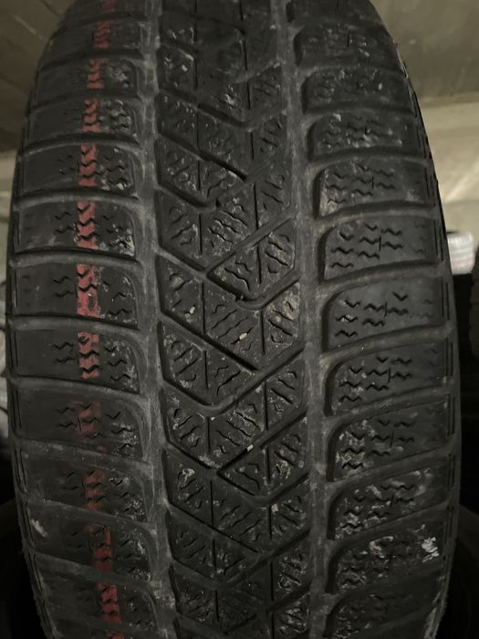 Anvelope Pirelli set 4 buc 225/50 R 18 M+S