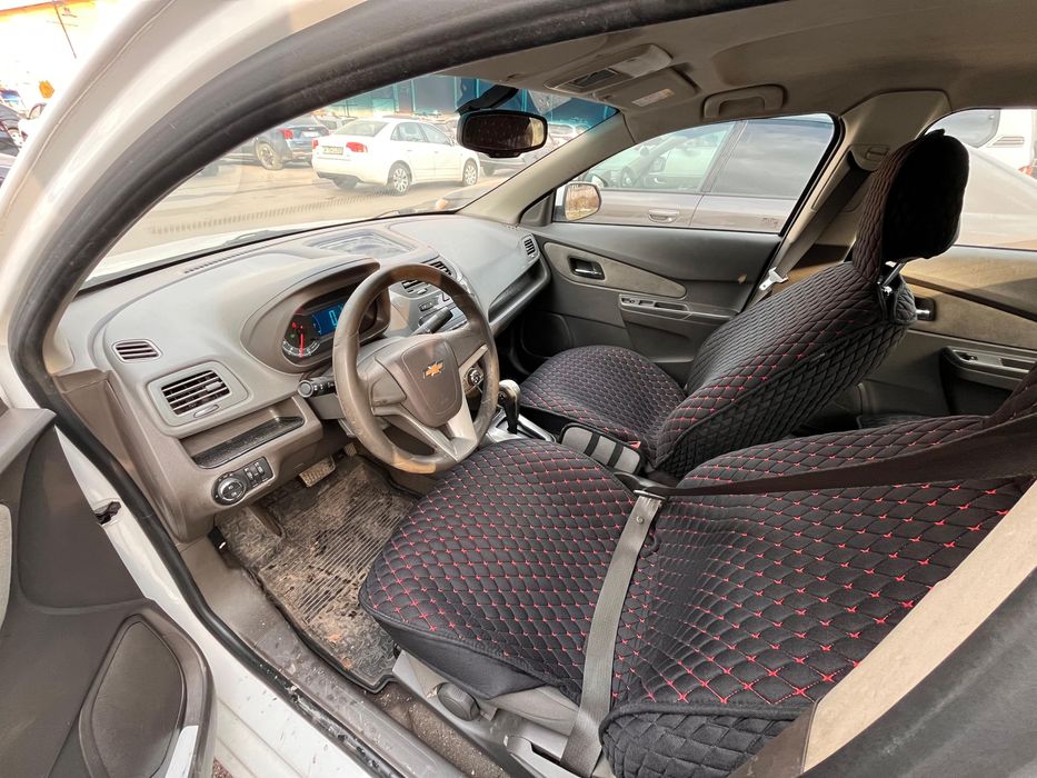 продам chevrolet cobalt 2021