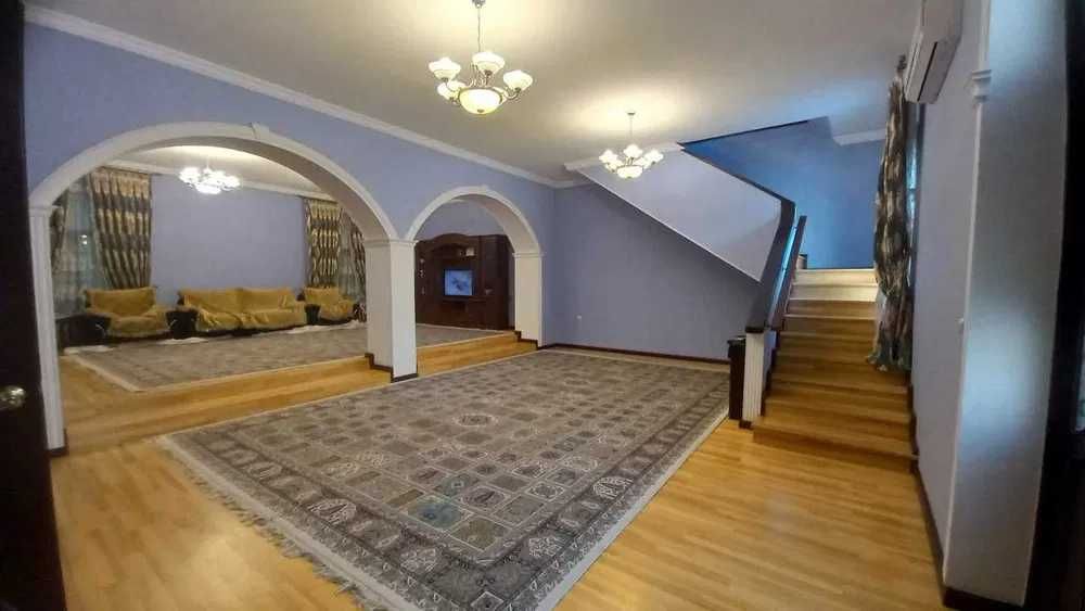 Сдаётся участок на ул. Байсун‼️