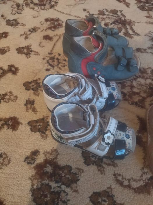 Продаётся ортообувь, размеры разные