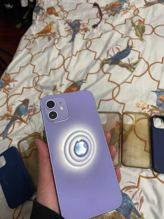 IPHONE 12, 128 ГБ в отличном состоянии