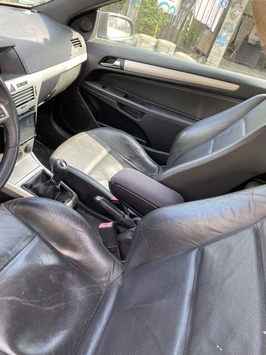 Vand sau schimo opel astra 2006