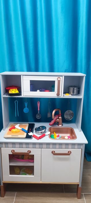 Bucatarie copii lemn