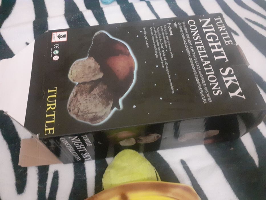 Broasca cu lumini si muzica