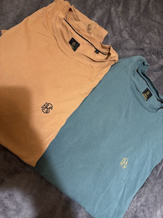 Hristo Stoichkov  с размер тениски двете за 20 лв