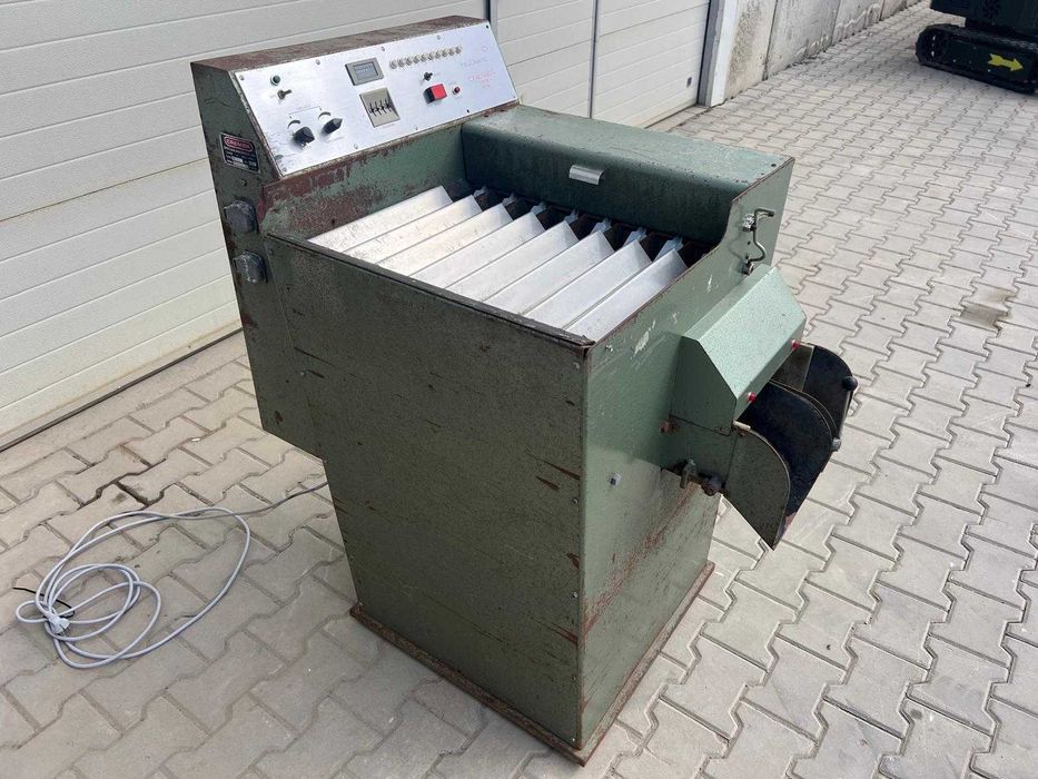 Mașină de numărat Bulbi , Cartofi , Seminte mari - Cremer ( 8 canale)
