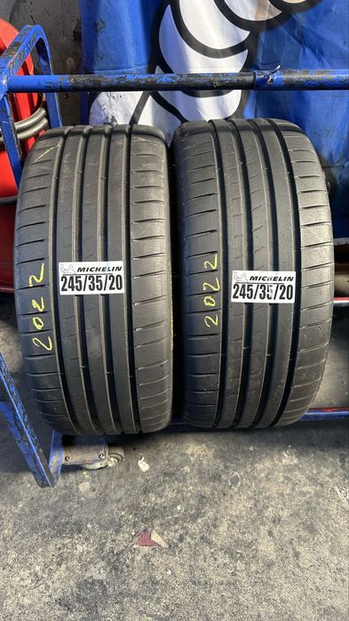 245/35/20 michelin 2022