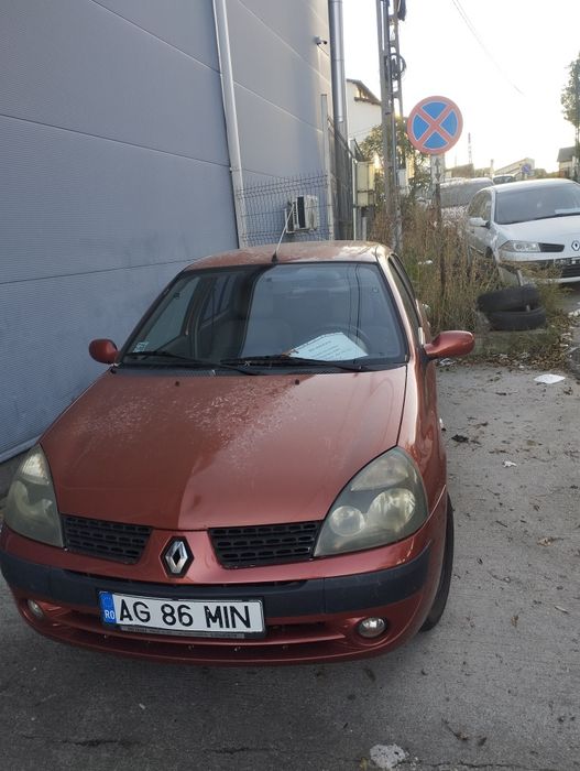 Vând Renault Clio ll