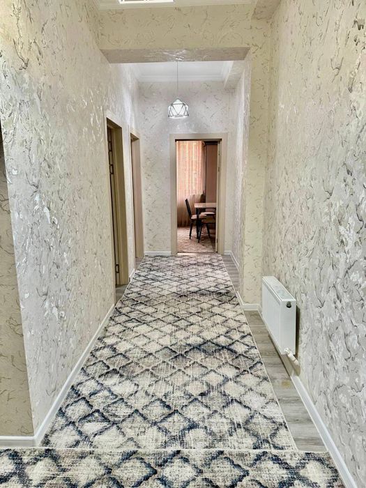 Vokzal UzGazoil Qizil dom