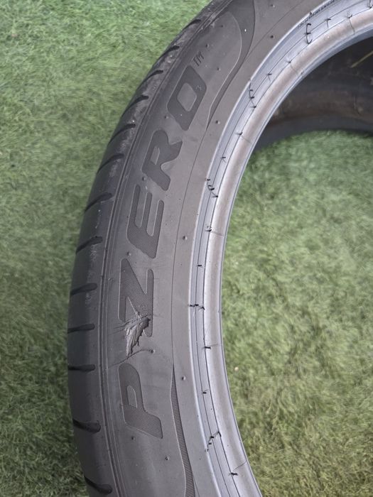 275 40 R 22 Pirelli vara