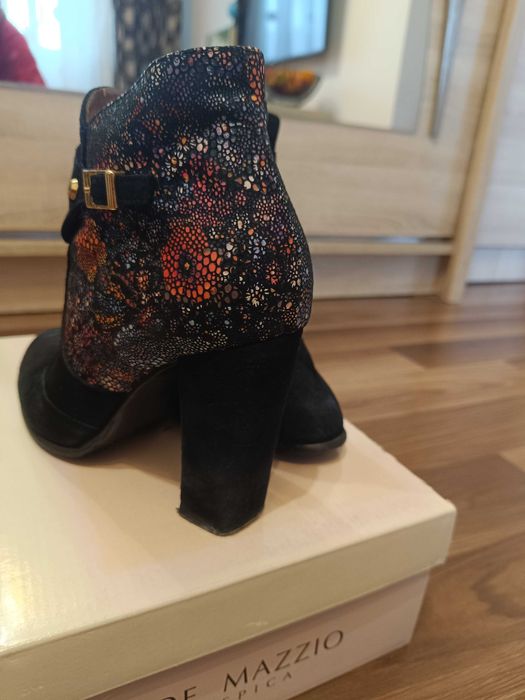 Ghete de piele in stare buna
