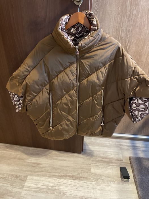 Geaca cu maneci trei sferturi