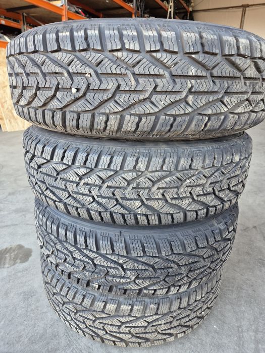 Anvelope de iarna 175/65R15 fiat punto an 2008