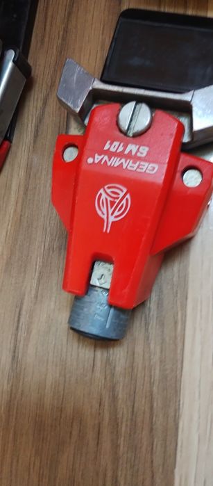 Продавам ски автомати germina  sm 101