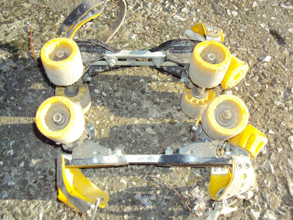 Регулируеми Ретро ролкови кънки