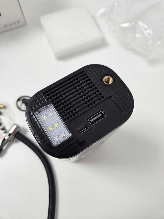 Pompă auto electrică portabilă nouă roata rezervă

Pretu