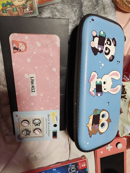 Nintendo Switch Lite – запазен + аксесоари