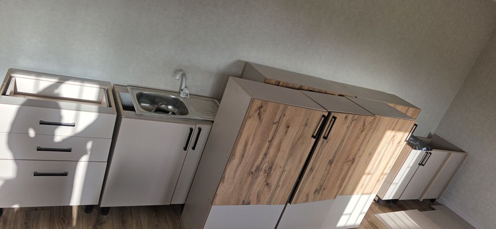 Кухонный гарнитура