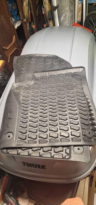 Audi Q7 -гумени стелки