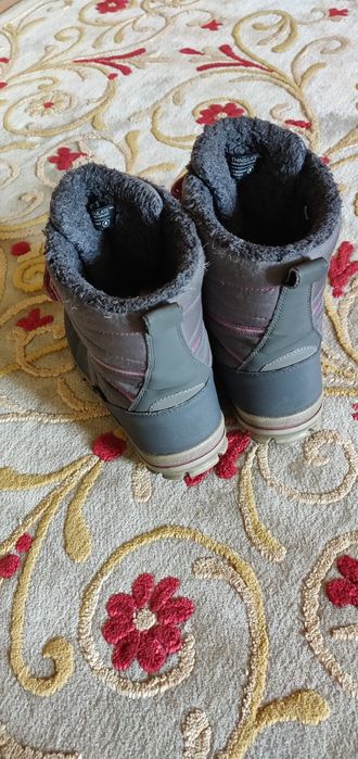 Детские сапоги на девочку