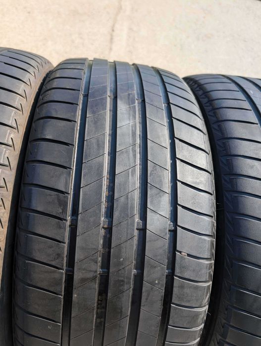 245/40 R19 • Vara • Bridgestone Turanza T005 94W ras
