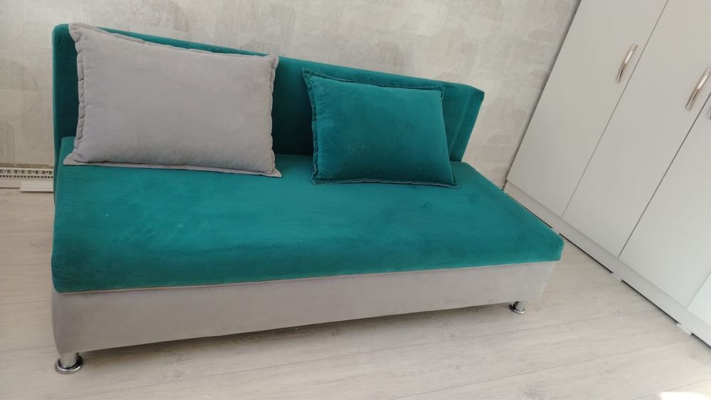 Продам срочно софу