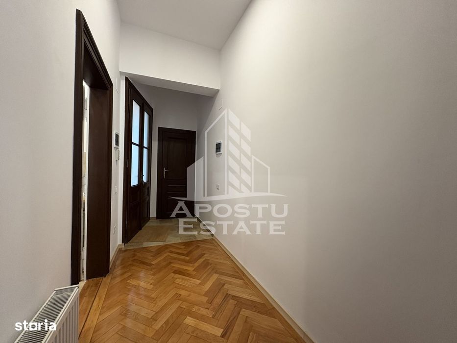 Apartament 3 camere, de inchiriat, centrala proprie, Piata Maria