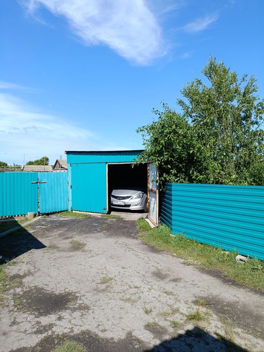 Продам дом в двухквартирном жилом доме.