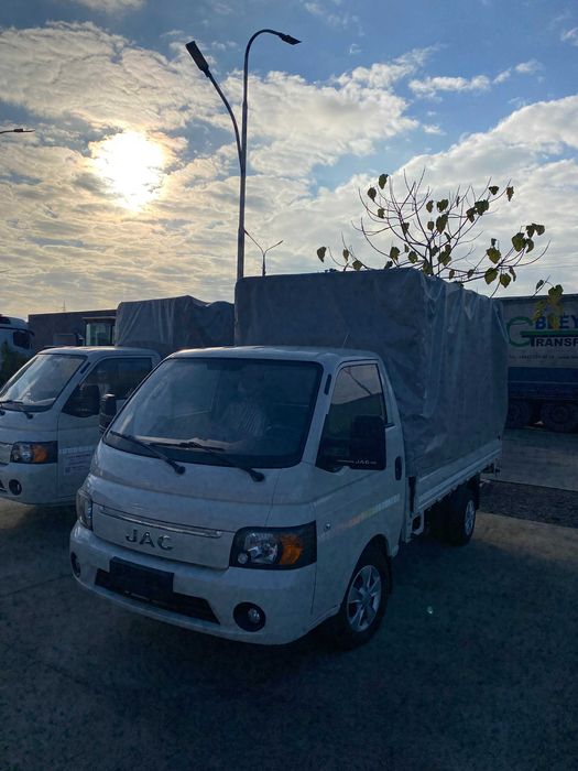 Jac X200 bartavoy tentofka furgon sotuvda tayyor