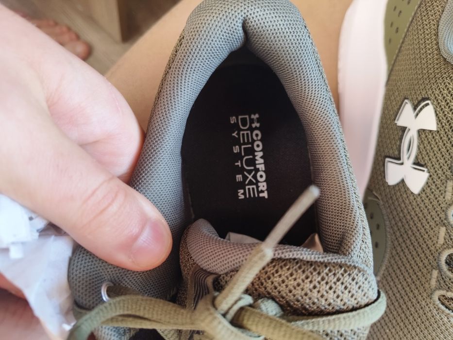 Маратонки  Under Armour