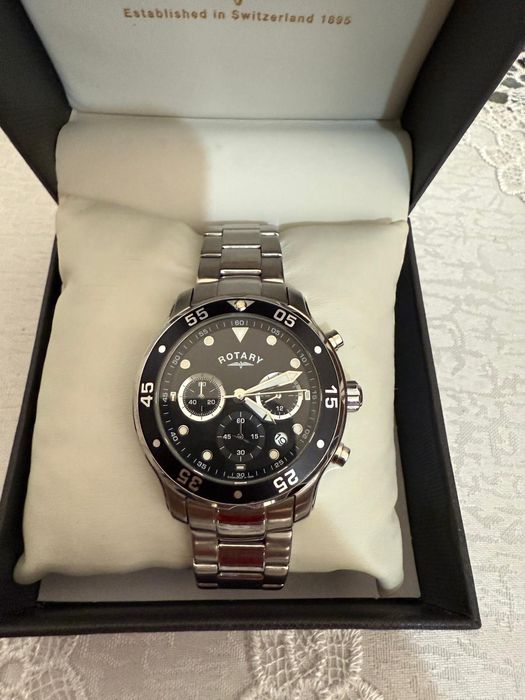 Ceas Rotary original – elegant și funcțional