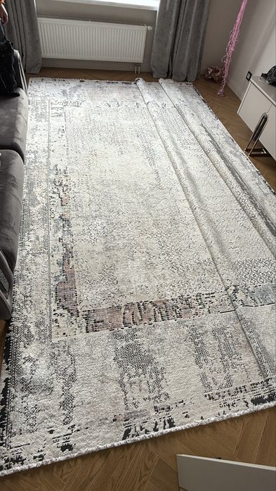 Турецкий ковер с красивом принтом