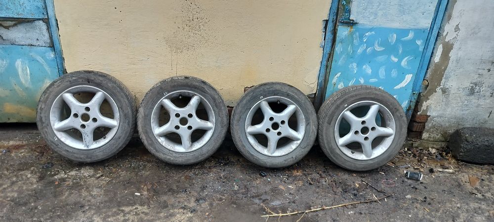 Диски с резиной от Ауди 80