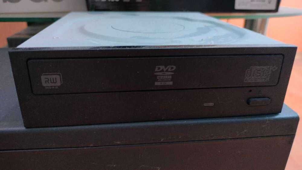 Вътрешно оптично устройство CD/DVD-R RW
