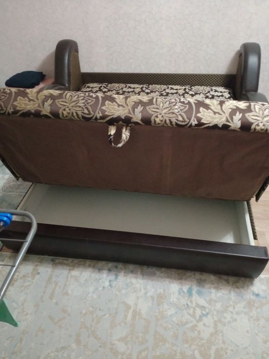 Продам диван трансформер