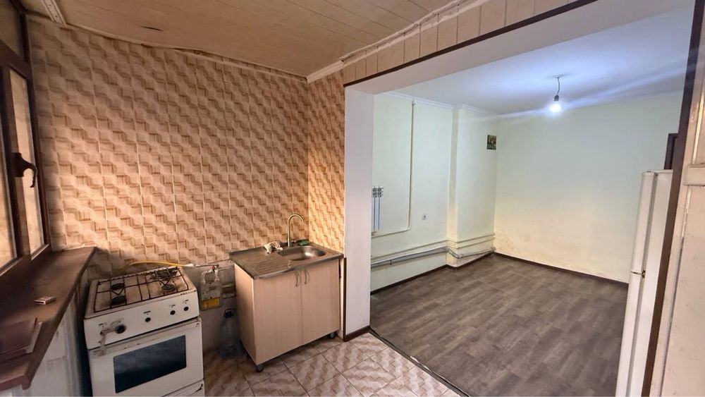 Продается 1х комнатная квартира на 1 этаже Саттепо