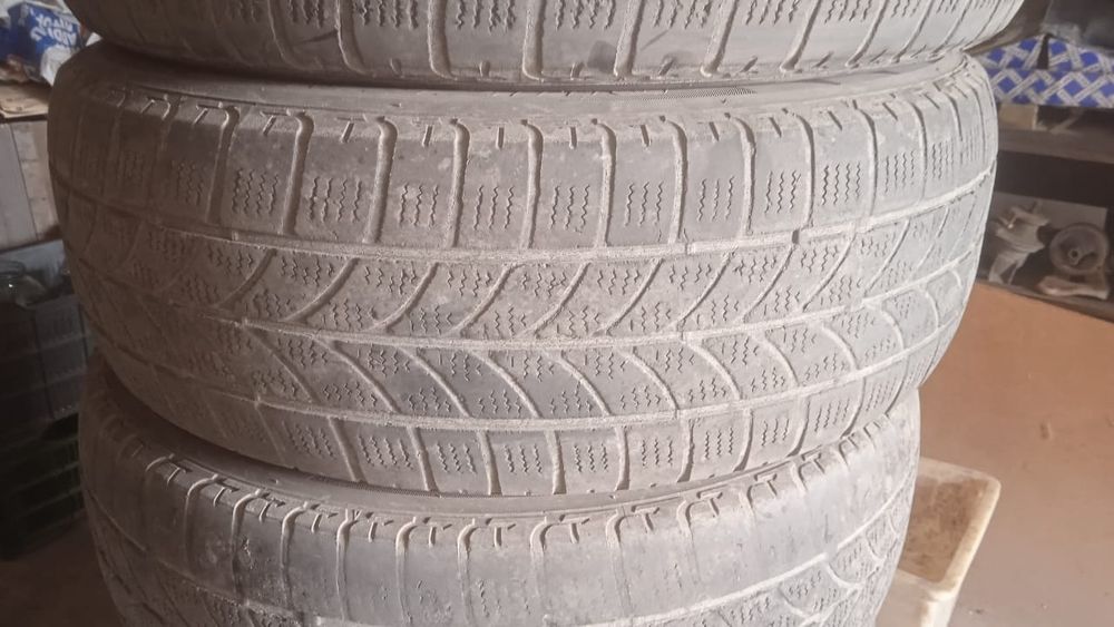 Продаю зимнюю резину