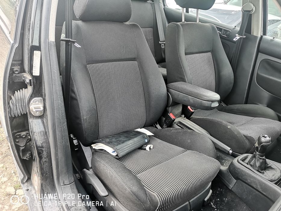 Фолксваген Голф 4 1.8i 20V 125k. На части