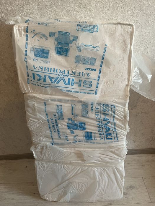 Продамкровать манеж