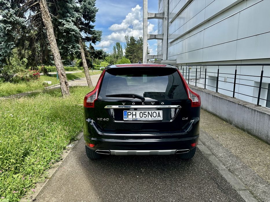 VOLVO XC60 0 — imagine 4