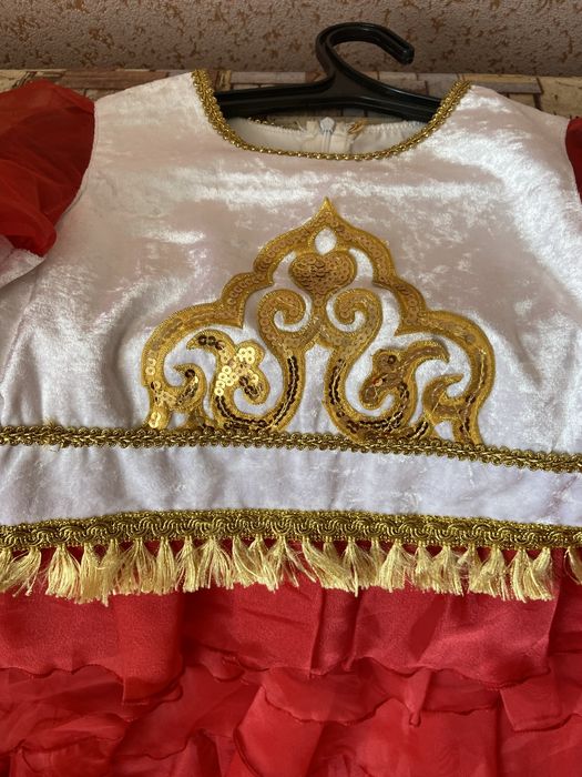 Национальное платье