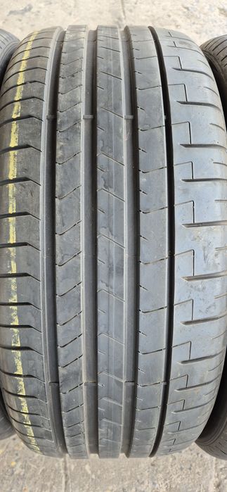 4 anvelope vara Pirelli 255/35/21.Pretul este pe bucata.