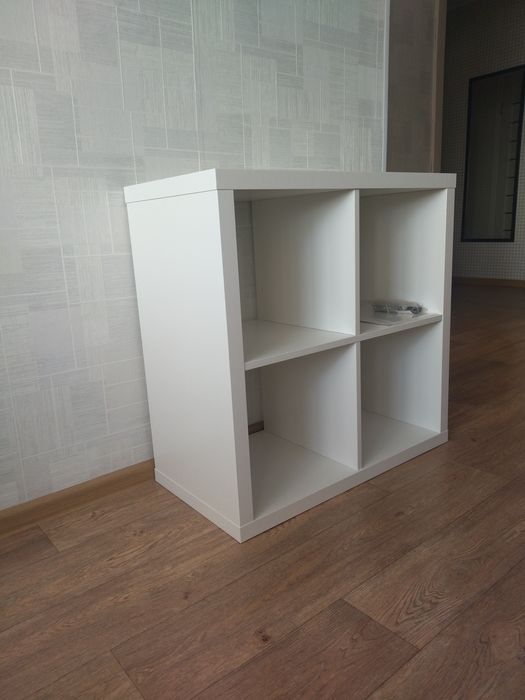 Продам стеллаж Ikea Kallax