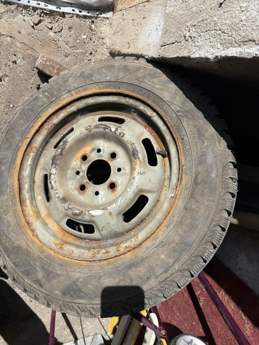 Продам колесо R13