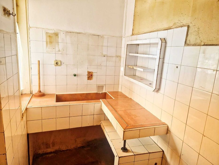 Имот Корект продава Етаж от къща и Гараж, ЦГЧ, Асеновград