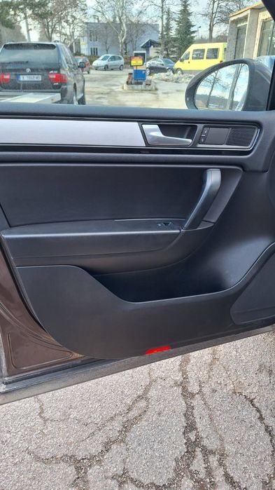 VW Touareg 3.0 TDI  R-line , CRC 245 к.с. , 21" чисто нови гуми джанти