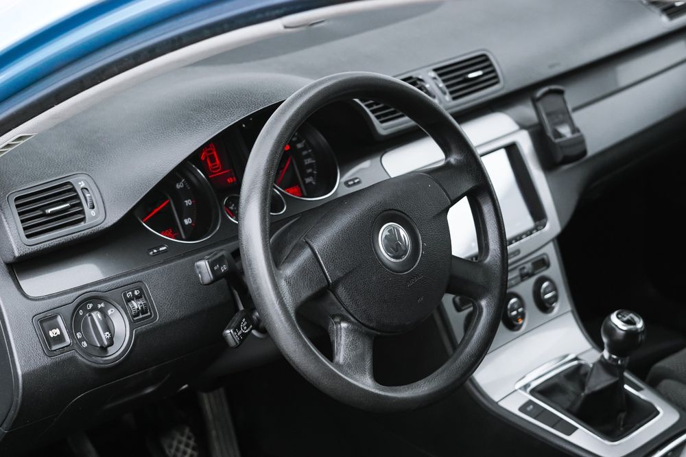 Vând Vw Passat, an 2006