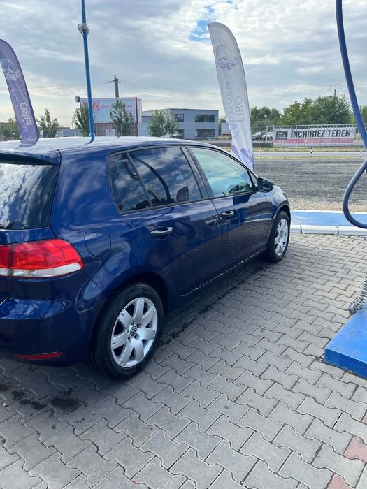 VOLKSWAGEN Golf 2010 — imagine 3